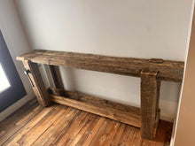 Charger l'image dans la galerie, La menuisière
