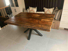 Charger l'image dans la galerie, L'Irremplaçable
